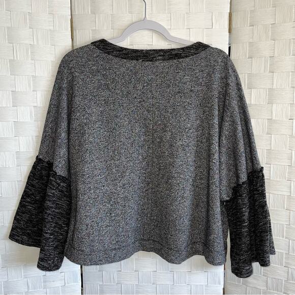 THML Women’s Bell Sleeve Sweater Size Small Metallic Sparkle Cropped Chic - Picture 8 of 14